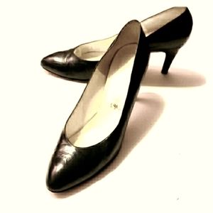 🇮🇹 Rober Evins 🎀👑 beautiful shoes  (only a bundle of 3 or more)